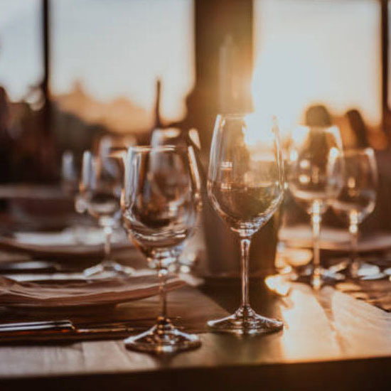 Luxury Cruises Along The Thames